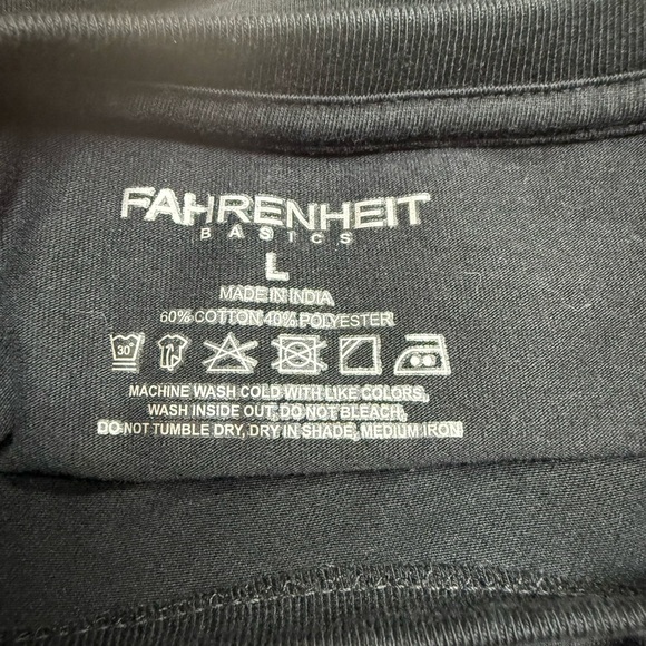 Fahrenheit Basics Black short sleeve T shirt EUC Made in India mens size Large - Picture 5 of 5